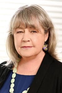 Noni Hazlehurst in Long Story Short