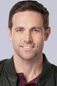 Dylan Bruce in Love's Christmas Journey