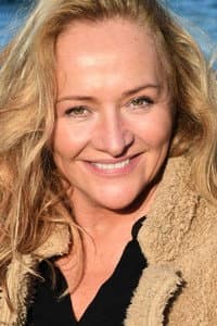 Carmen Molinar in Willkommen im Club