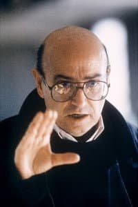 Theo Angelopoulos in Tengo las manos de ayer. Me faltan las de mañana.