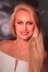 Anneline Kriel in Iemand Soos jy