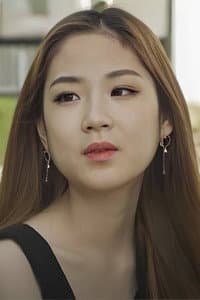 Lee Sul-ah in 주부남편의 발기찬 바깥생활