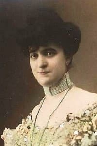 Dolores Bremón in Dos novias para un torero