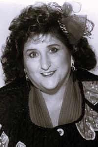 Susan Peretz in Scandal Sheet