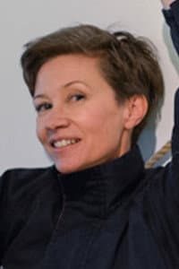 Stephanie Buttle in Un divan à New York