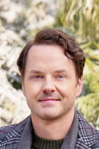 Paul Campbell in Preggoland