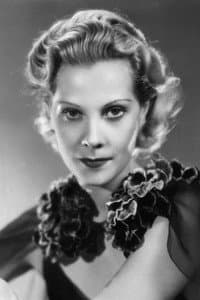 Natalie Paley in L'Épervier