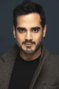 Francisco Solorzano in Love Simple