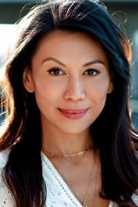 Tess Paras in Curtis: Single Gay Friend