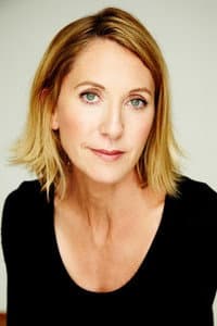 Niki Owen in Cosette