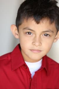 Oscar Daniel Reyez in La Bruja