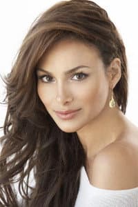 Patricia De Leon in Honeymoon in Paradise