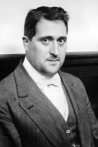 Guillaume Apollinaire in Paris 1900