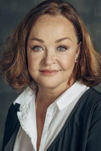 Natalya Pavlenkova in Наводнение