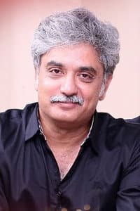 Mathew Varghese in Siddharth Roy