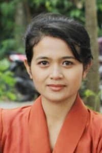 Joanna Dyah in Sowan