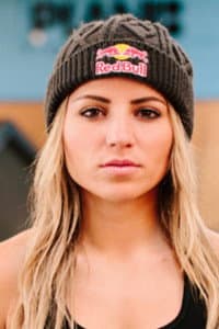 Letícia Bufoni in Nike SB - Gizmo