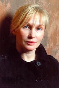 Olga Sirina in Воры и проститутки. Приз — полёт в космос