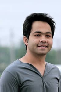 Sumit Gulati in Golak Bugni Bank Te Batua