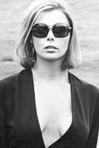 Anna Aries in Invasion of the Bee Girls