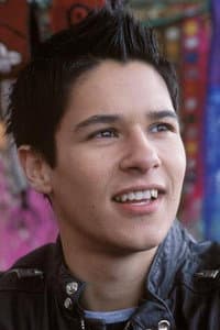 Oliver James in Without a Paddle: Nature's Calling