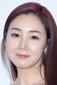 Choi Ji-woo in 인정사정 볼 것 없다