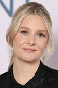 Romola Garai in Scoop