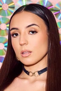 Sasha Tatcha in TS Girls Do It Best 3