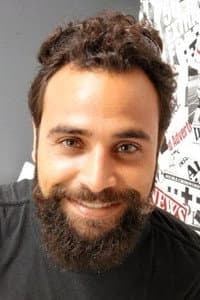 Oscar Guerrero in Entremedio