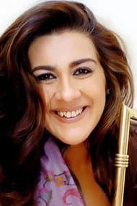 Amrita Singh in Ilaaka