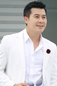 Nay Toe in Yes Boss (ရက်စ်ဘောစ့်)