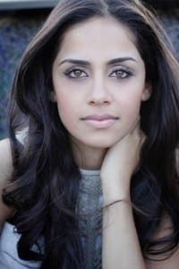 Nishi Munshi in Monogamish