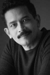 Atul Kulkarni in Bumm Bumm Bole