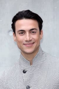 Matteo Paolillo in Famosa