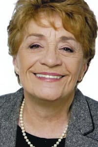 Élisabeth Chouvalidzé in Tous les autres, sauf moi