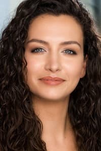Deborah Domínguez in The Paper Boat