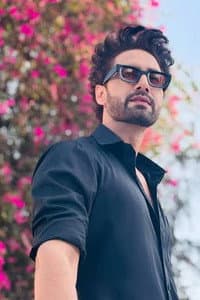 Rohit Purohit in Zeher-e-Ishq