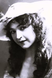 Gertrude Robinson in Classmates