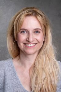 Eva Elxa in Milá Emo