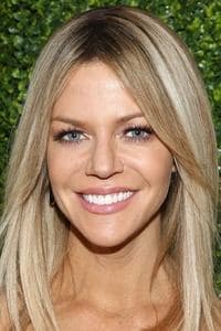 Kaitlin Olson in Weather Girl