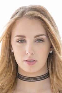 Chloe Scott in I'm a Nymphomaniac Like Mom 2
