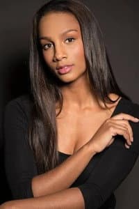 Solange Hilário in Baía de Luanda