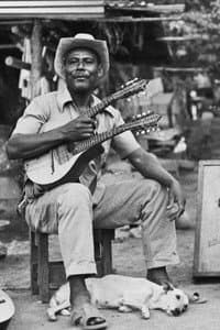 Cruz Quinal in El rey del bandolín