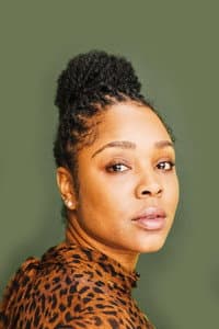 Maurii Davenport in The Greek Aisle