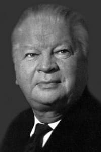 Anatoliy Kubatskiy in Korolevstvo Krivykh Zerkal