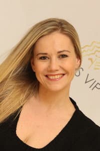 Zuzana Haasová in Pod vŕbou
