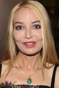 Lorielle New in The Mummy's Kiss: 2nd Dynasty