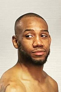 Courtney Pennington in Josh Warrington vs. Luis Alberto Lopez