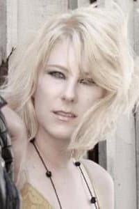 Shaley Scott in The Hitchhiker