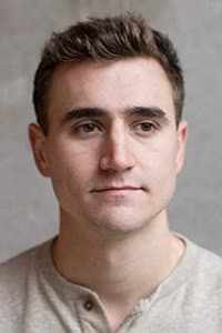 Jon Michael Simpson in Apartment 413